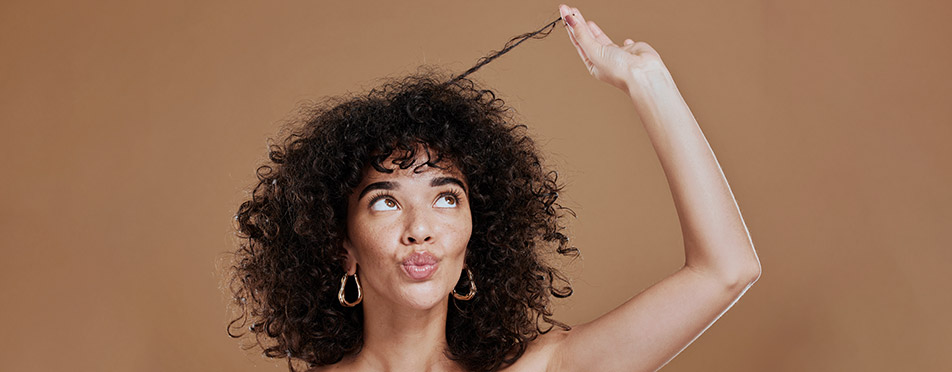 De Ultieme Curly Hair Routine: Stap voor Stap naar een Enorme Krullenbos!