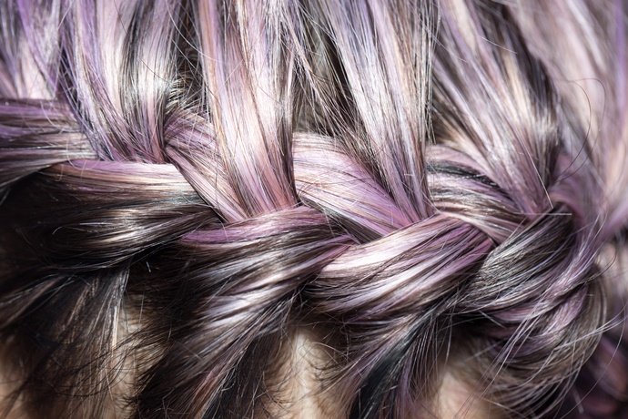 Onhandig Ligatie Aangenaam kennis te maken Wat is een haartoner? Lees hier alles wat je moet weten over het tonen van  je haar! ✓ HaarShop.nl